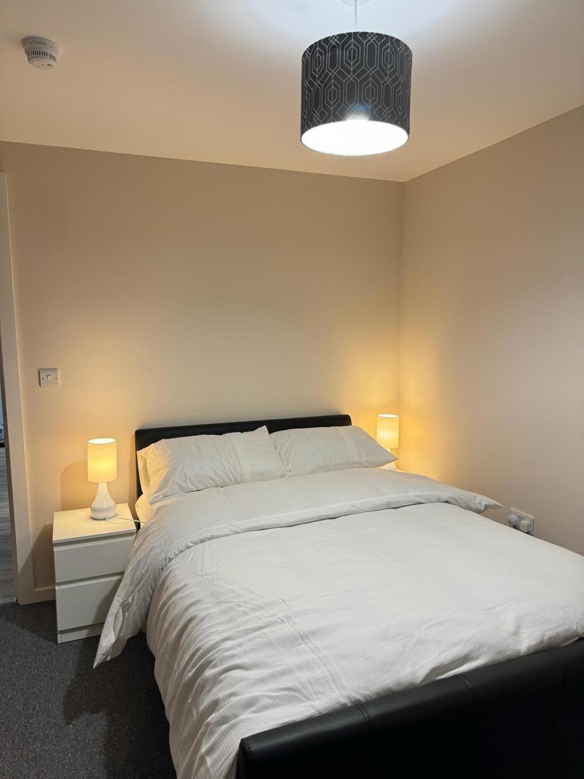 Luxury 2 Bedroom Apartment In Manchester City Centre - Free Parking Екстер'єр фото